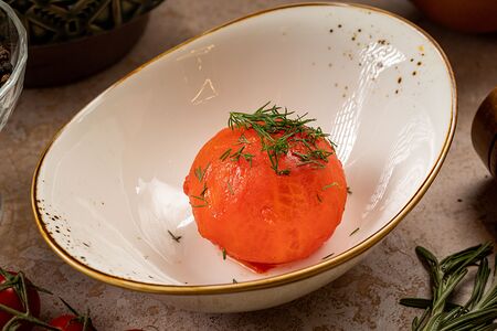 Помидор на мангале