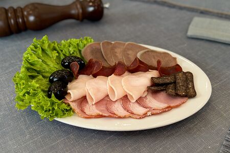 Мясное ассорти