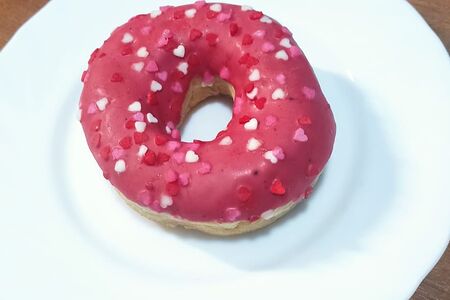 Пончик Донат клубничный