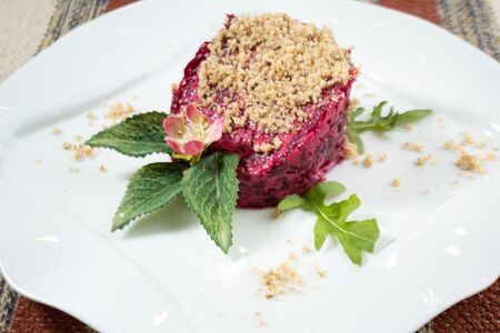 Свекольный