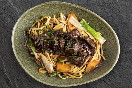 Вок удон с говядиной