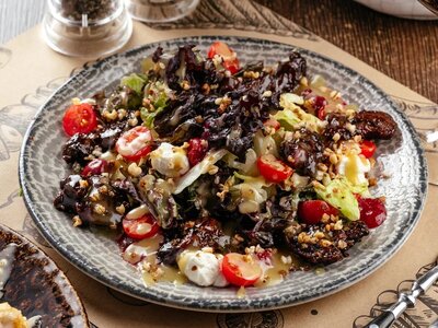 Салат с печенью цыпленка