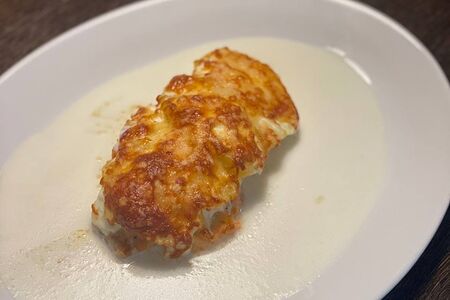 Семга, запеченная под сыром пармезан