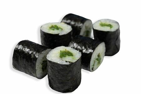 Сань ролл с чукой