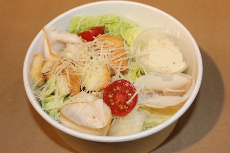 Цезарь с курицей