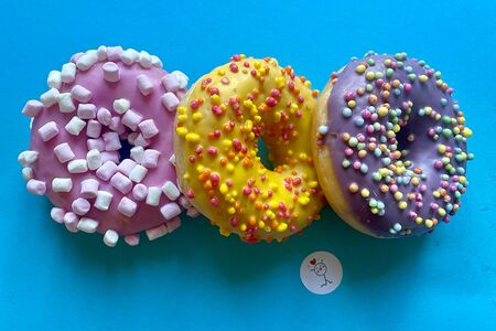 Пончики в ассортименте