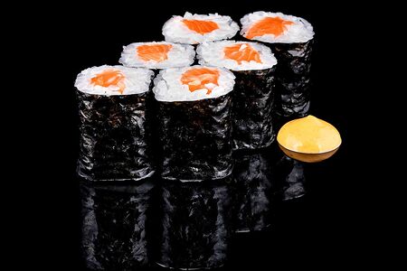 Сяке spice маки