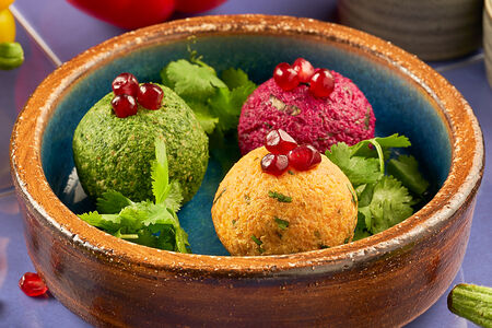 Ассорти пхали