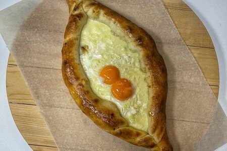 Хачапури по-аджарски