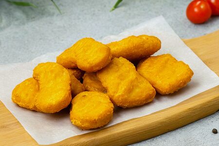 Куриные наггетсы