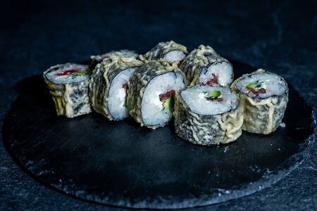 Темпурный с тунцом