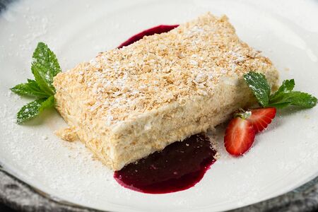 Торт Наполеон