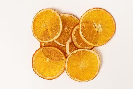 Апельсиновые чипсы