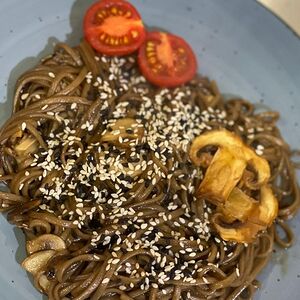 Սոբա խոզի մսով