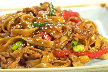 1105 Лапша со свининой и овощами