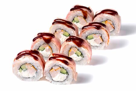 Ролл в беконе