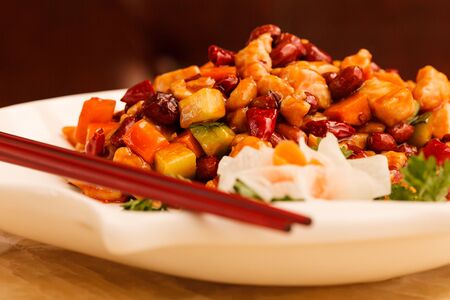 Куриное филе с арахисом