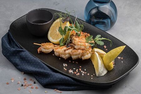 Креветки тигровые, жаренные с соусом терияки