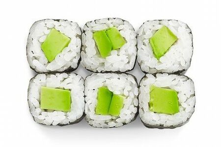 Ролл с авокадо