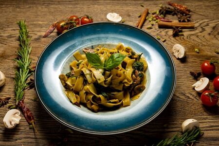 Паппарделле с говядиной