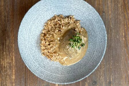 Томленая телятина с полбой