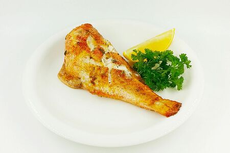 Морской окунь запечённый