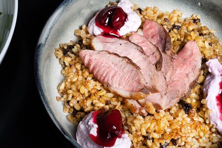 Булгур с утиной грудкой