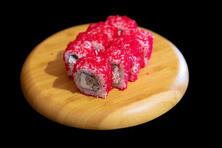 Ролл Калифорния с угрем