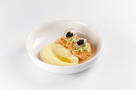 Котлеты из креветки и краба с картофельным пюре