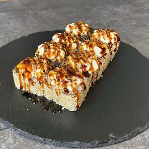 Ролл Эби запеченный