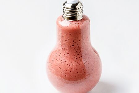 Клубника в розе