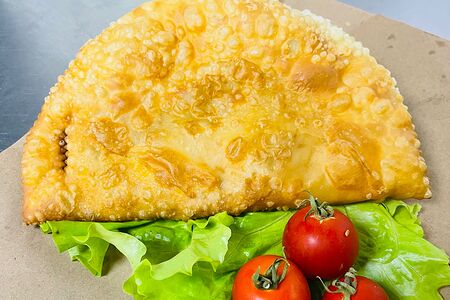 Чебурек с говядиной