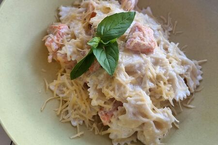 Паста с лососем в сливочном соусе