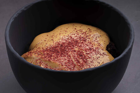 Сметанник с клубникой