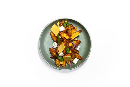 Картофельные дольки с сыром