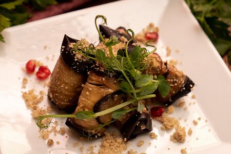 Рулетики из баклажанов с сыром