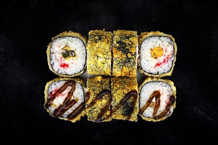 Жареный ролл Темпура с мидиями и крабом