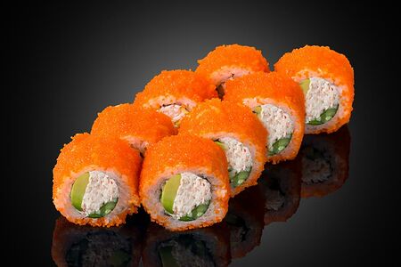 Ролл Калифорния с икрой 8 шт