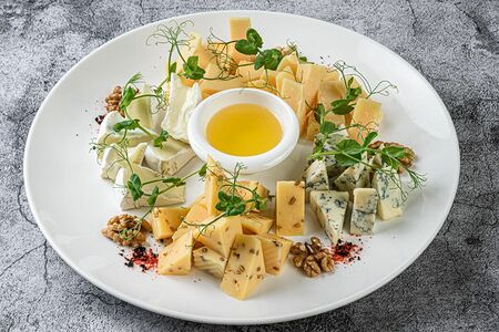 Сырное ассорти