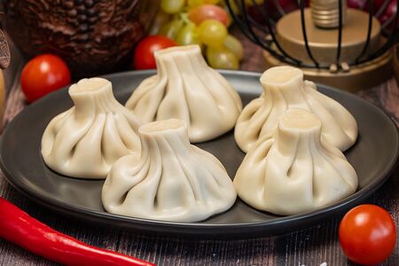 Хинкали с бараниной (порция 5штук)