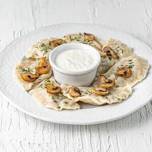 Вареники с капустой и грибами