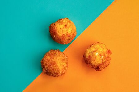 Сырные шарики с халапеньо