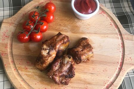 Шашлык из свиных ребер