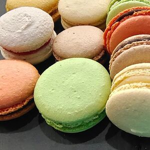 Макарони с солёной карамелью