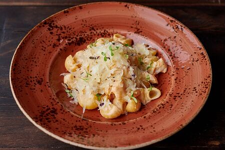 Сливочная паста с креветками кажун