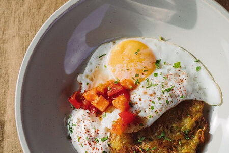 Драник с яйцом