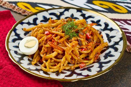 Жареный лагман