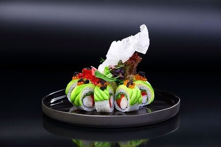 Ролл № 1 Креветка, лосось, авокадо