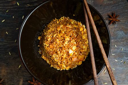 Рис с ветчиной по-гонконгски