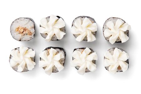 Мини ролл с лососем терияки и сыром